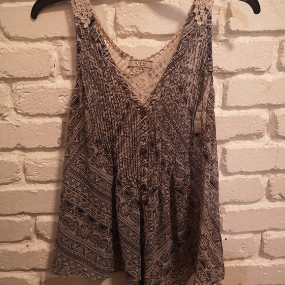 Guess tank top with laced detailed back - Picture 1 of 3